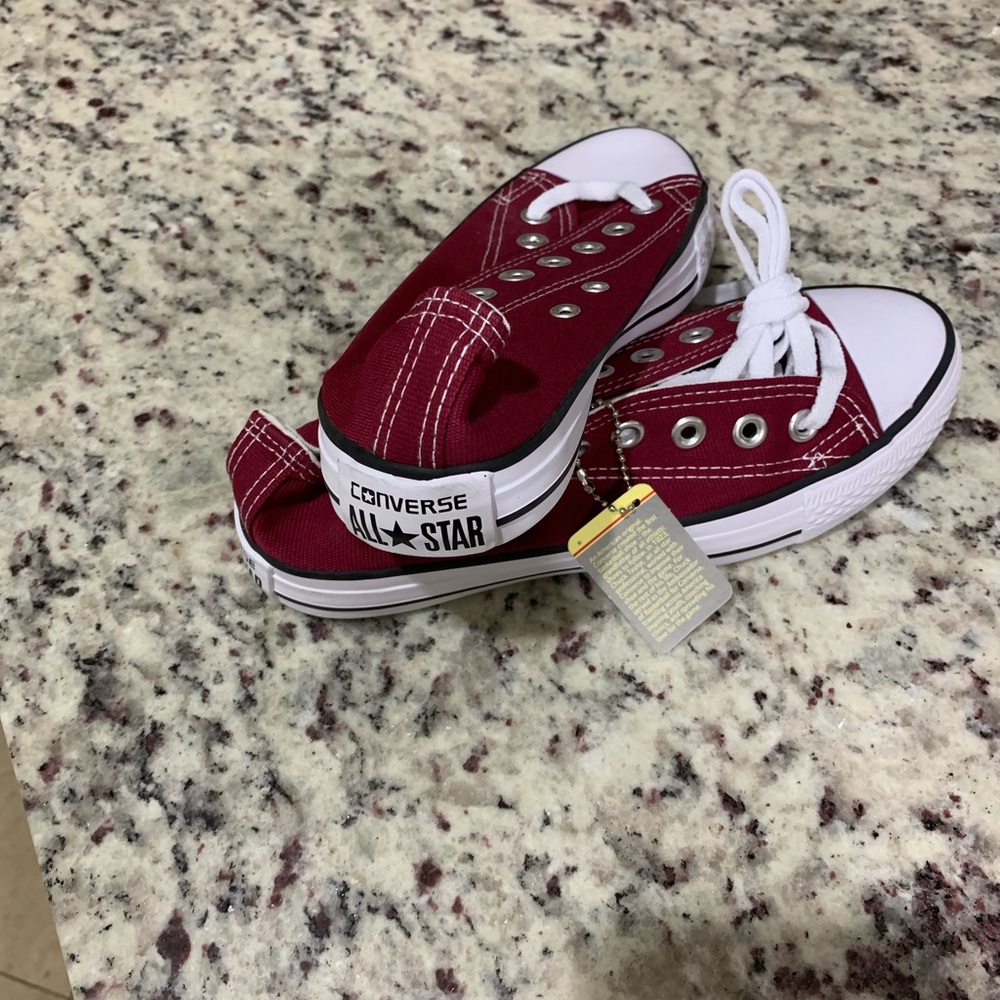 Converse shoes - Picture 3 of 3